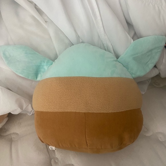 Grogu baby Yoda squishmallow - Picture 3 of 3